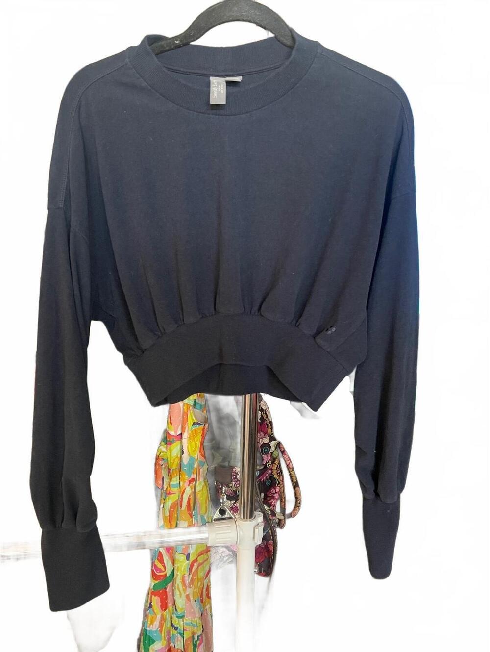 Sweaty Betty Black Cropped Sweatshirt with Thumb Holes, Size XS